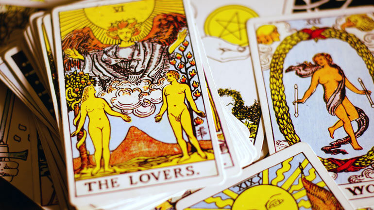 Understanding the Tarot Deck